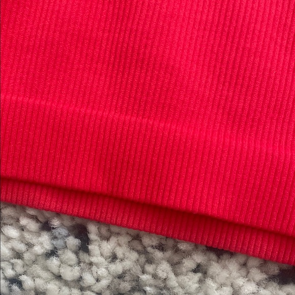 Red Ribbed Crop Top - Picture 3 of 3